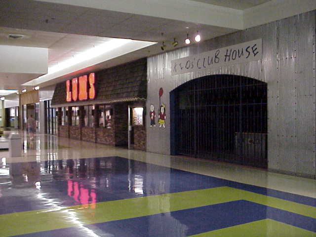 Inside Pekin Mall